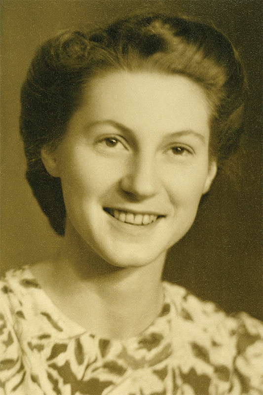 Leslie Purvis profile